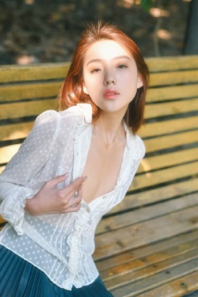 WWW.丁香色情.COM